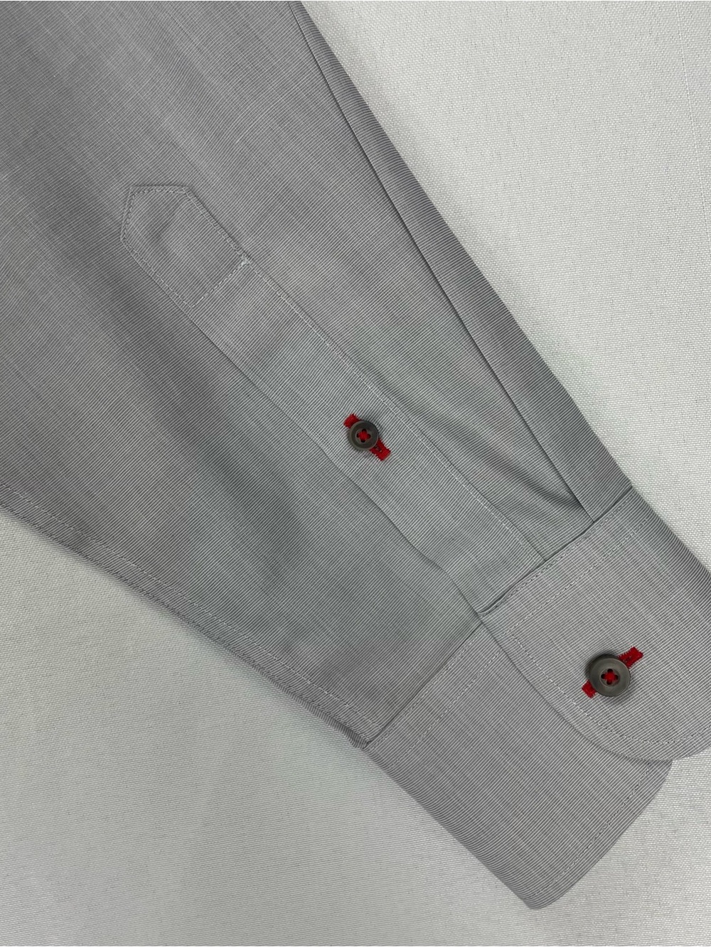 UNTUCKit Shirt Men’s L Gray Relaxed Fit Wrinkle Free Rubican WF Button Down - Picture 11 of 11
